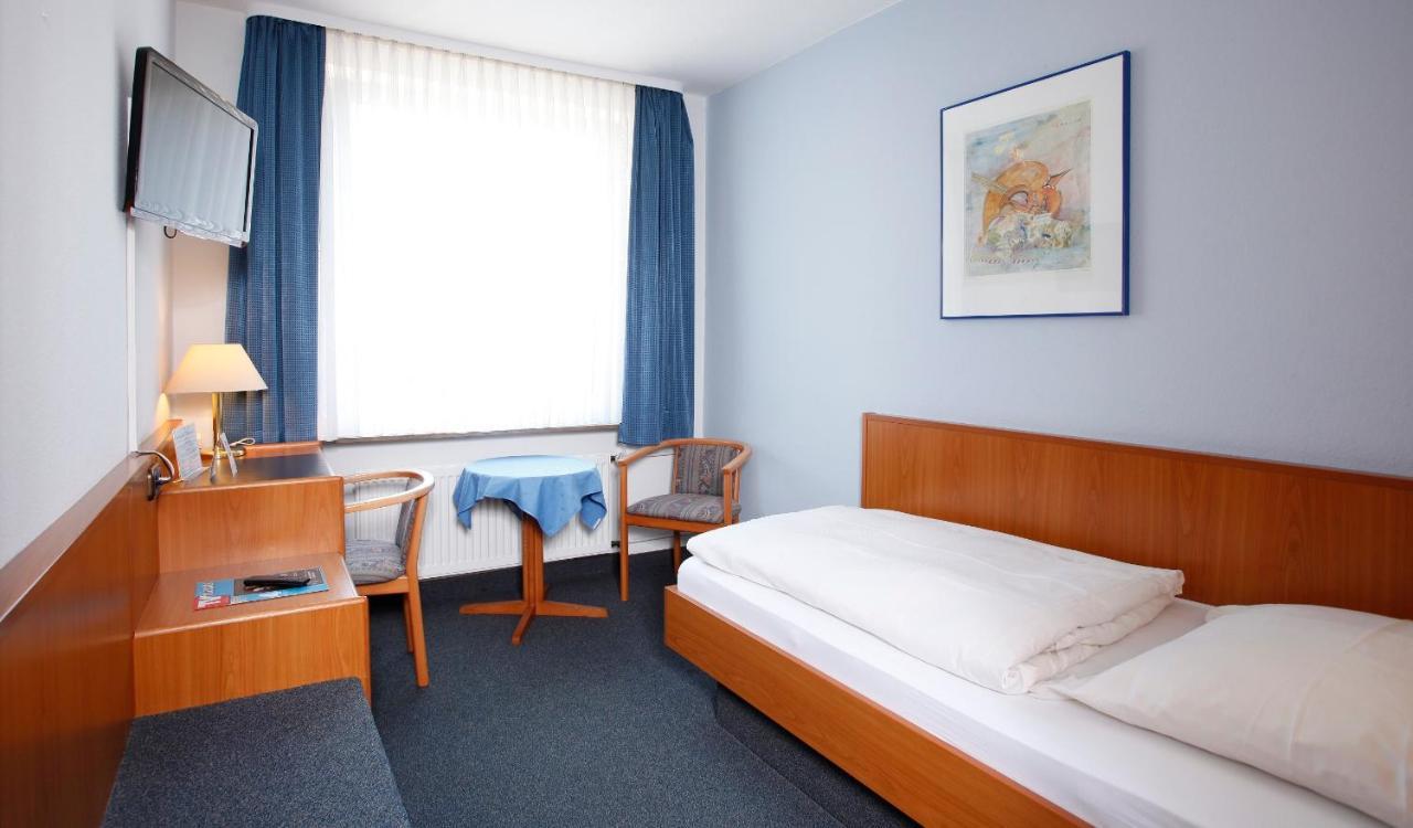 Göttingen Hotel Rennschuh מראה חיצוני תמונה