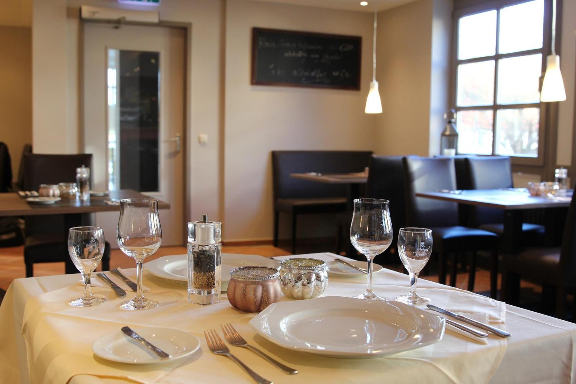 Göttingen Hotel Rennschuh מראה חיצוני תמונה