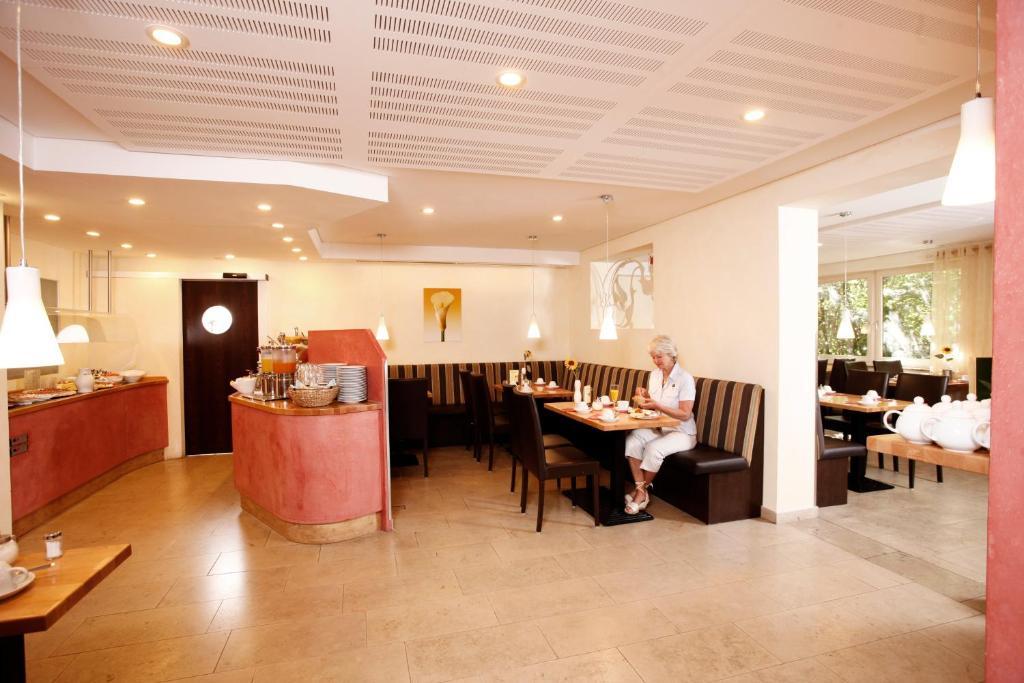 Göttingen Hotel Rennschuh מראה חיצוני תמונה